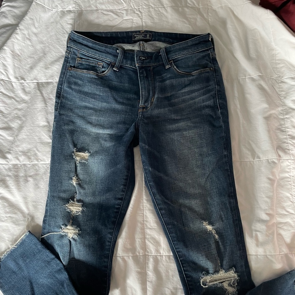 Abercrombie & Fitch Dark Blue Distressed Skinny Jeans